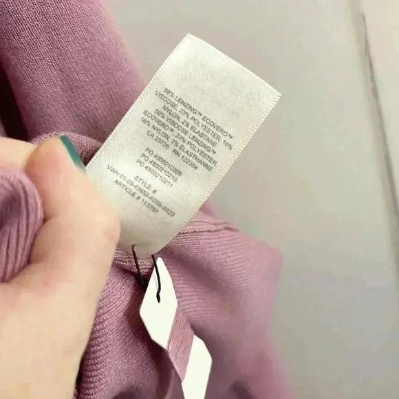 Aritzia Babaton lavender tie front sweater small - Picture 4 of 4